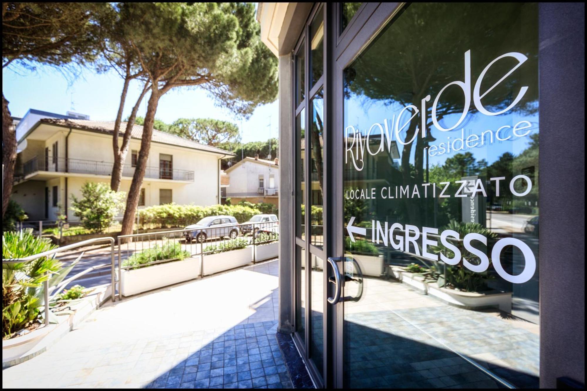 Residence Rivaverde Marina di Ravenna Exterior photo
